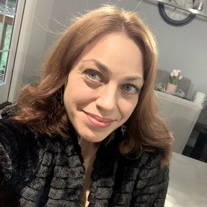 Meet your Posher, Vanessa